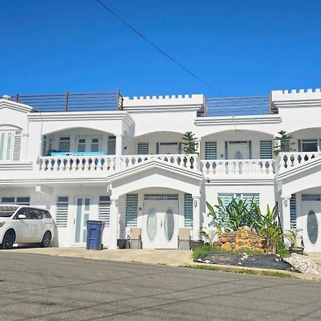 Discovery Beach Apartments Аґуада Екстер'єр фото