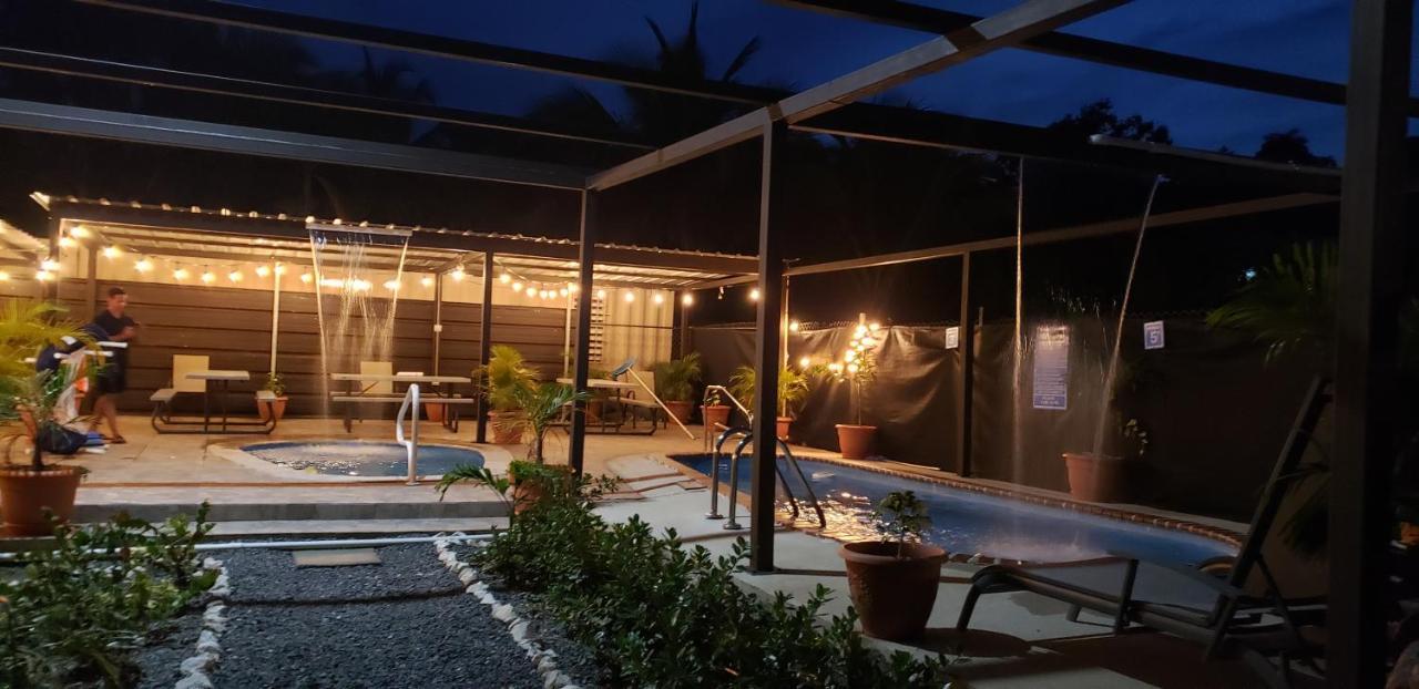 Discovery Beach Apartments Аґуада Екстер'єр фото