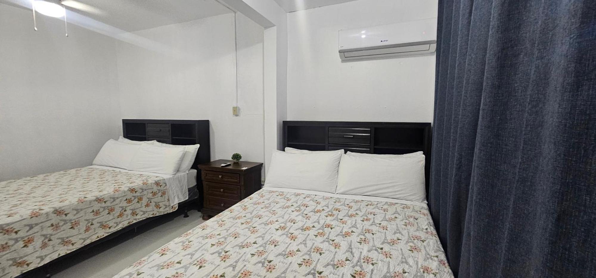 Discovery Beach Apartments Аґуада Екстер'єр фото
