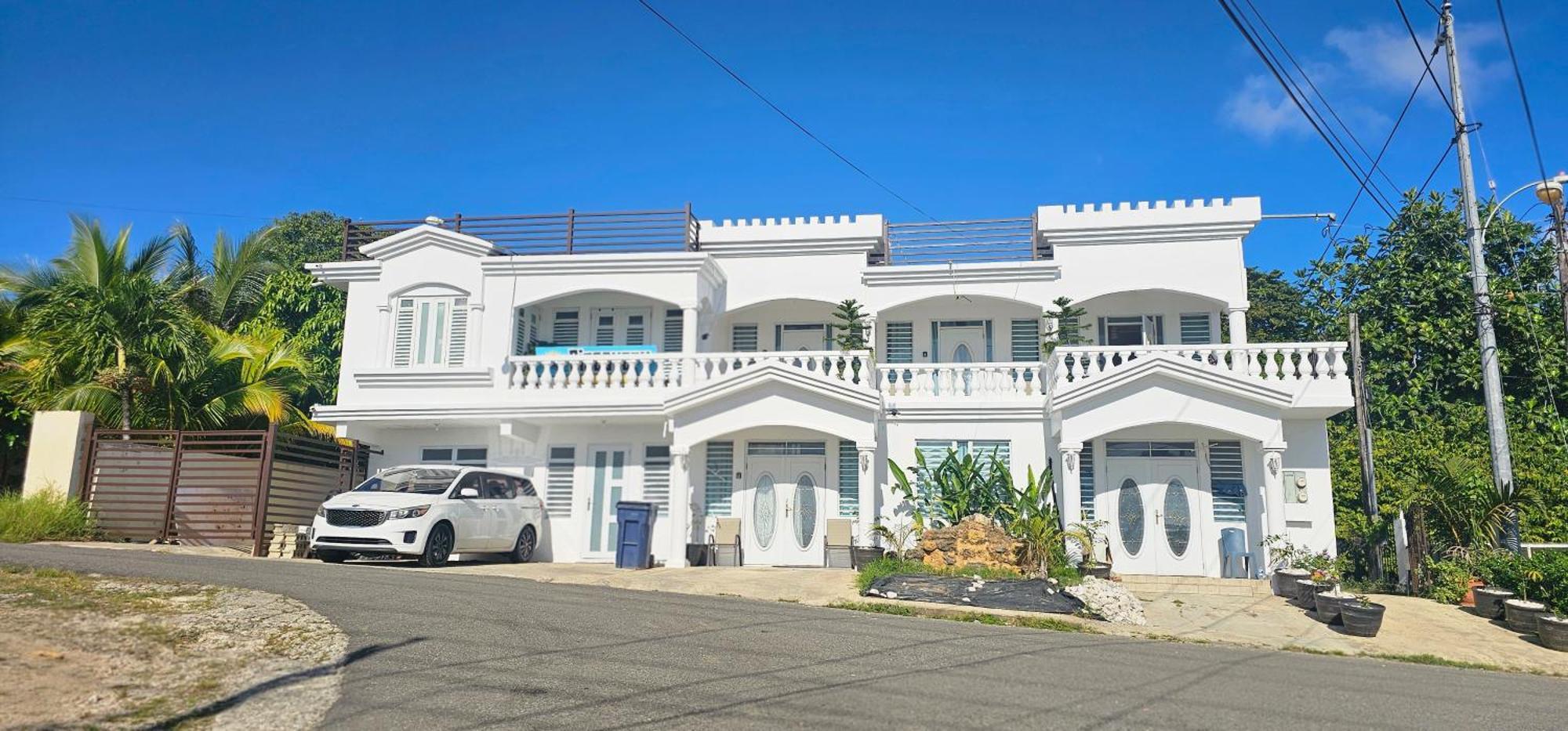 Discovery Beach Apartments Аґуада Екстер'єр фото